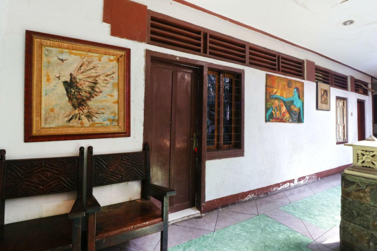 Borneo Hostel Jakarta Exterior photo